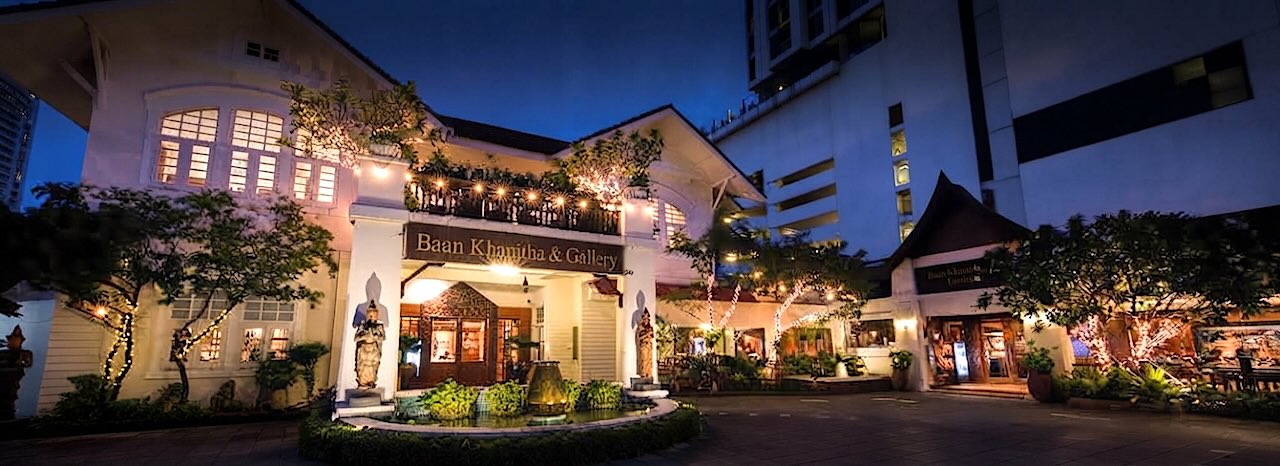 Baan Khanitha & Gallery Sathorn colonial mansion at night